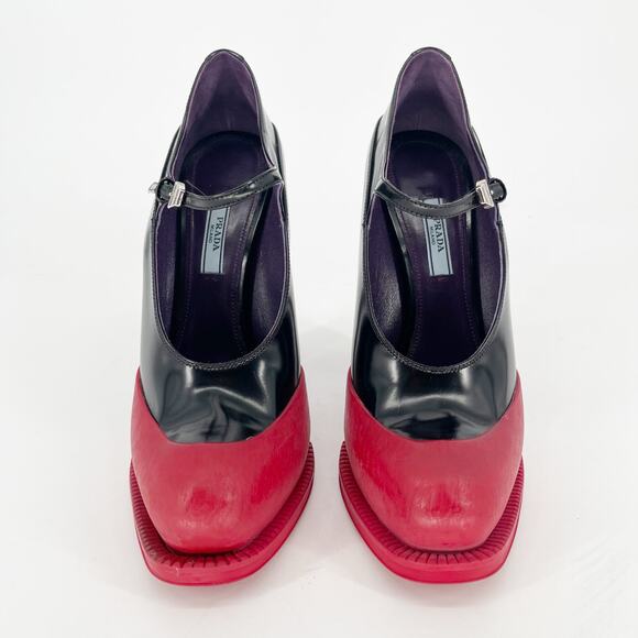 Iconic Runway 2012 Prada Black & Red Rubber Cap Toe Mary Jane Heel size IT 40 - Picture 6 of 14